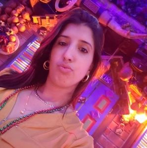 Meet your Posher, Yanelys de los angeles